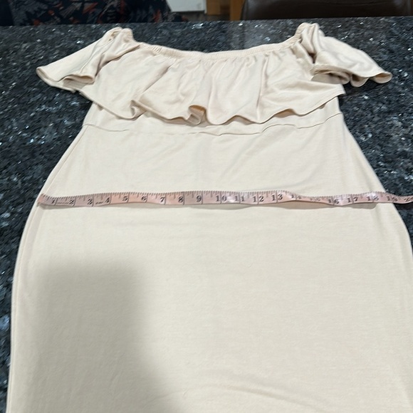 Women's Off Shoulder Ruffle Maternity Dress Elegant - Picture 8 of 9